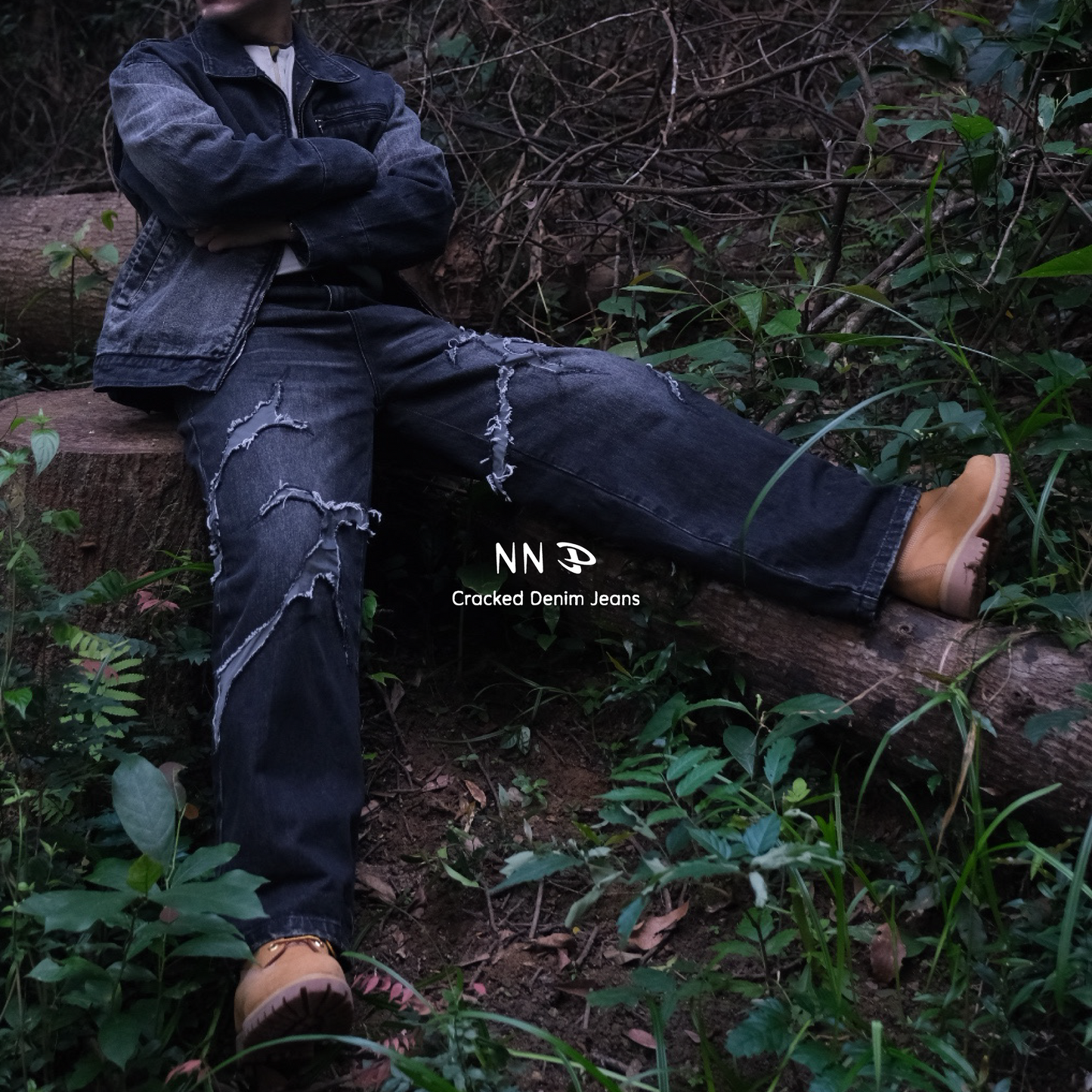 NNDP Cracked Denim Jeans